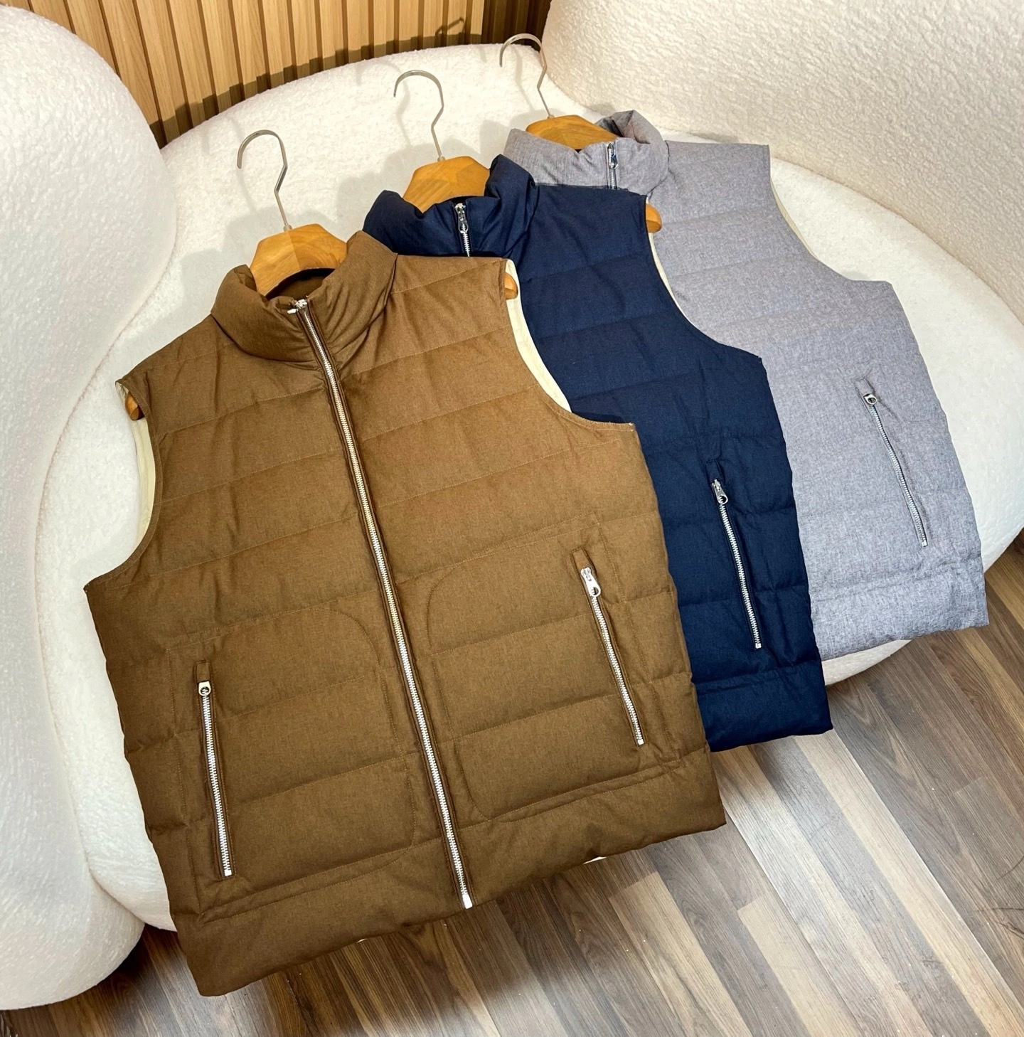 wg.luxury-- 2ru9588o Down jacket white duck down 3colour item: E-F443J1620-3H